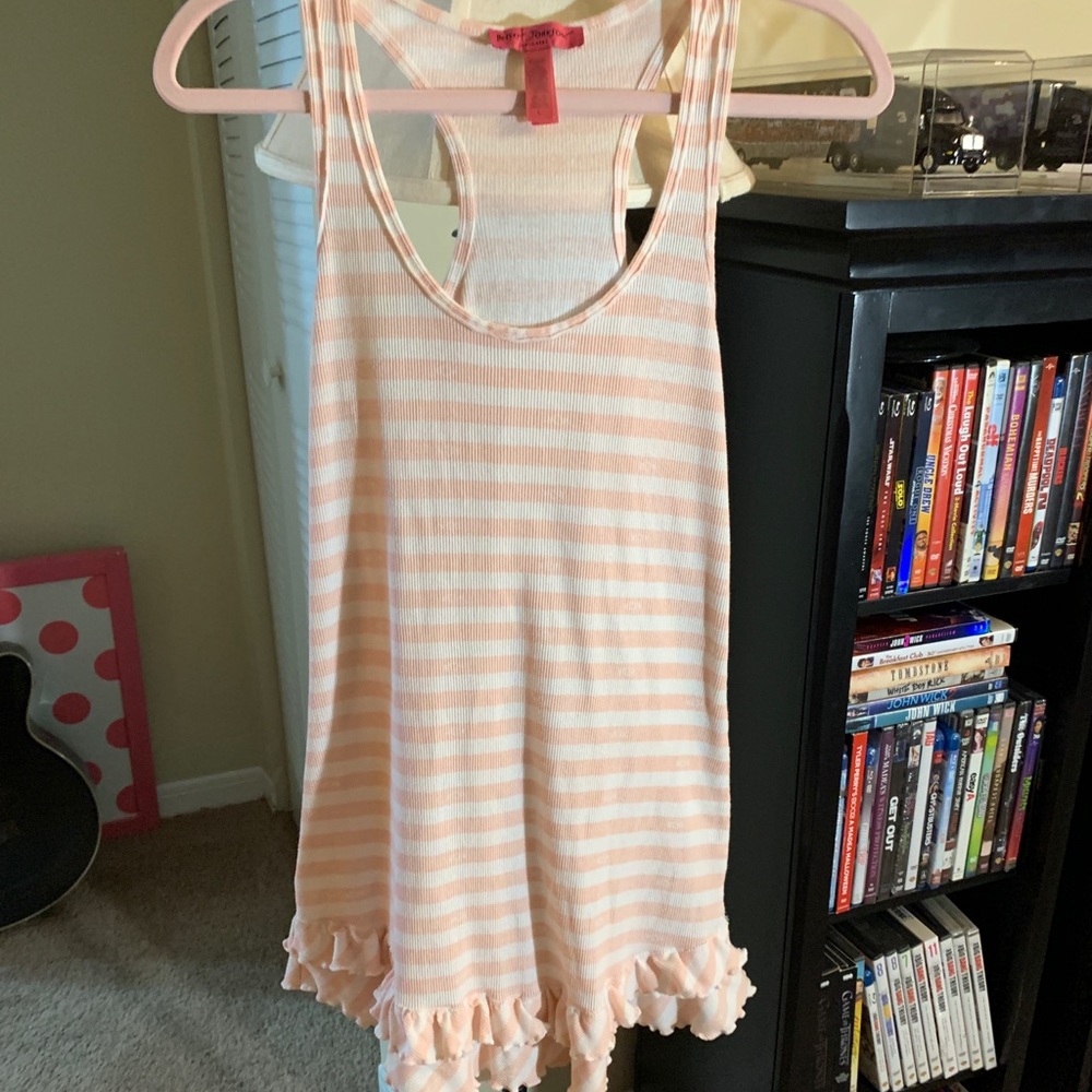 Light pink and white striped tank